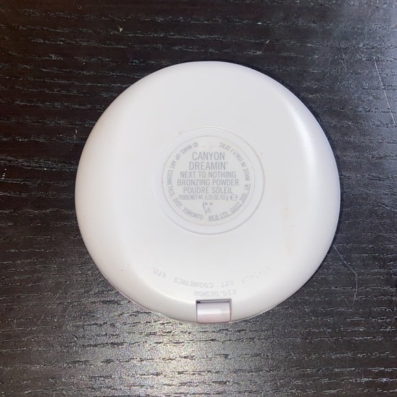 LIMITED EDITION Mac Canyon Dreamin’ Bronzer - Picture 5 of 10